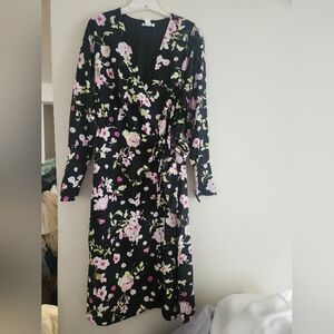 H&M Wrap Dress Floral Black sizes S, M, L available BNWT